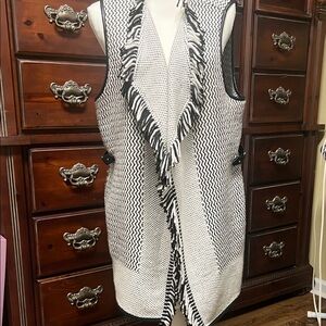 Black and White Sleeveless Vest